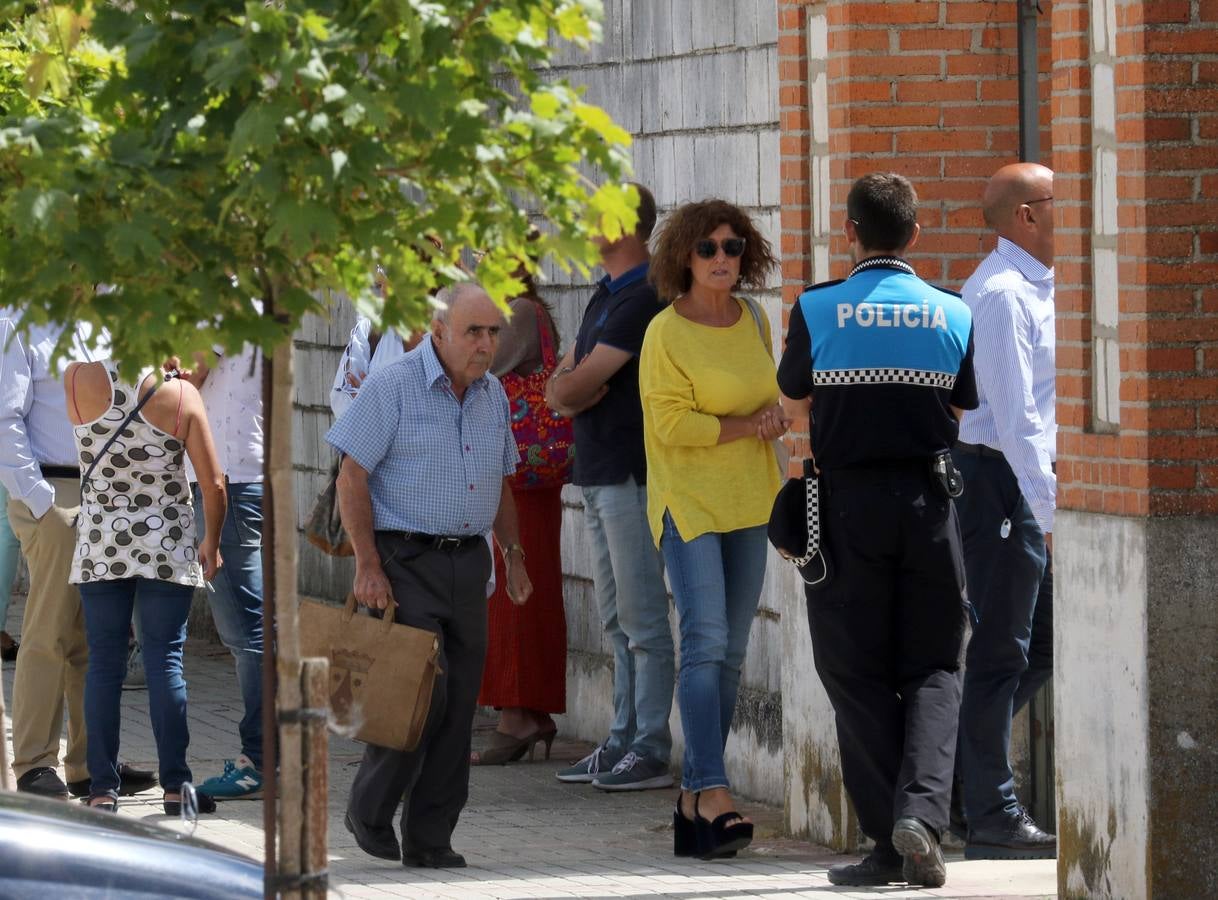 Funeral por la niña muerta por malos tratos