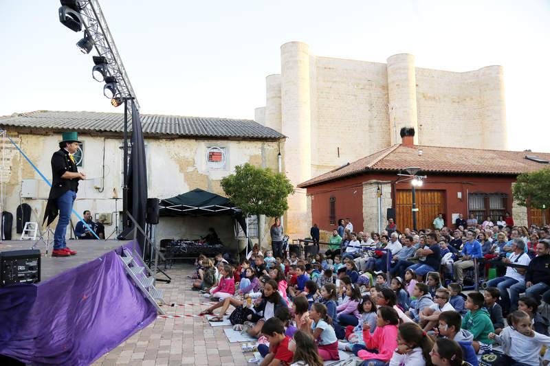 Tarde de magia junto al castillo de Fuentes de Valdepero