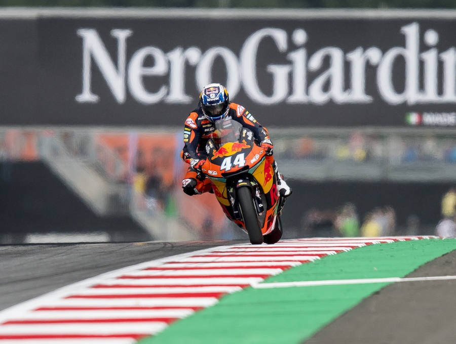 El portugués Miguel Oliveira (KTM) logró el tercer mejor tiempo en Moto2. 