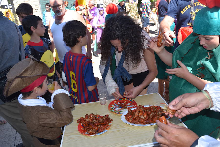 La localidad palentina celebró la fiesta de su patrón, San Lorenzo con un gran recorrido por las calles