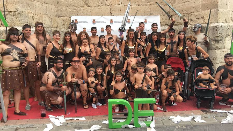Disfraces en el comienzo de las fiestas de Cabezón de Pisuerga
