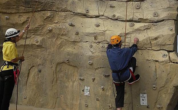 Uno de los beneficiarios en La Roca. 