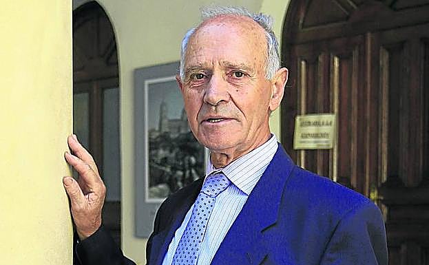 Pedro Sánchez Calderón, en el patio de La Salina. 