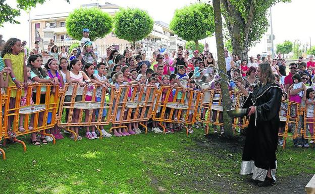 Pompas de jabón del espectáculo del Prado de la Vega. 