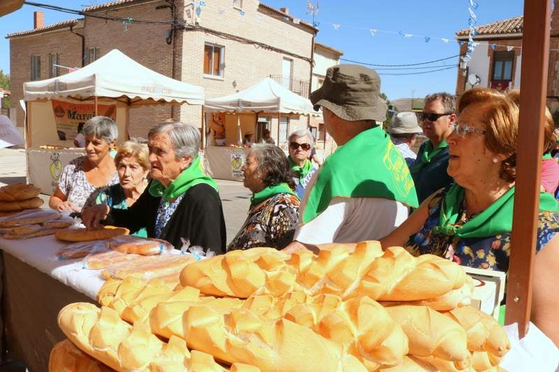 Siete profesionales del pan han acudido a la cita celebrada en la localidad palentina de Cobos de Cerrato