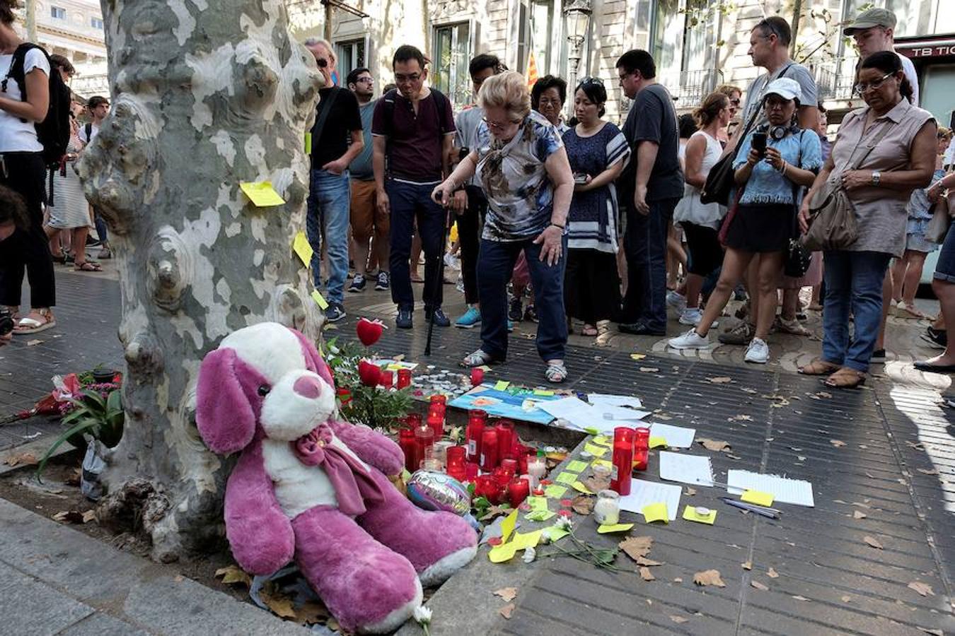 Las Ramblas vuelven a la normalidad después del atentado.