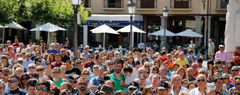 La Plaza Mayor, la Subdelegación del Gobierno y varios puntos de la provincia reflejan el dolor por las víctimas de los atentados