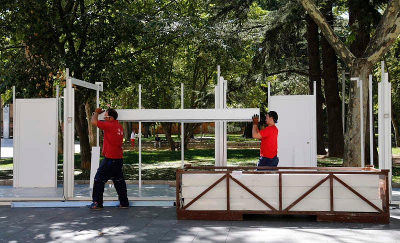 Comienza la instalación de las casetas de la Feria de Día de Palencia