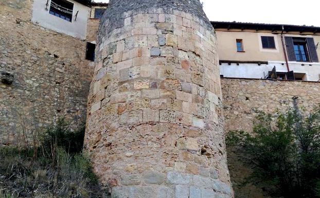 Aspecto del cubo de la muralla de Segovia tras la intervención.