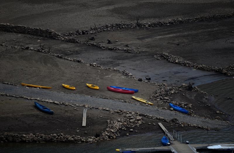 La sequía en Barrios de Luna, León