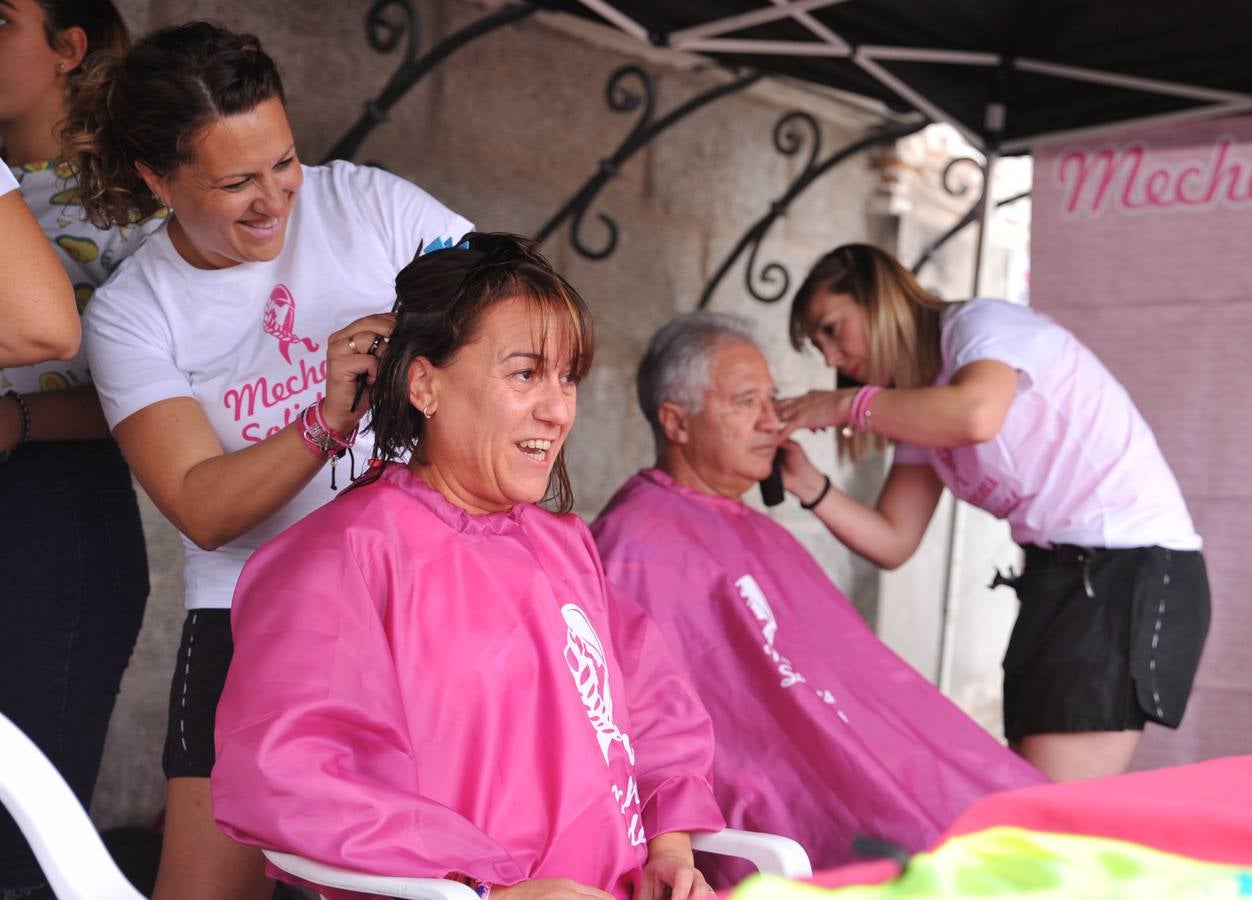 Medina celebra una multitudinaria carrera contra el cáncer