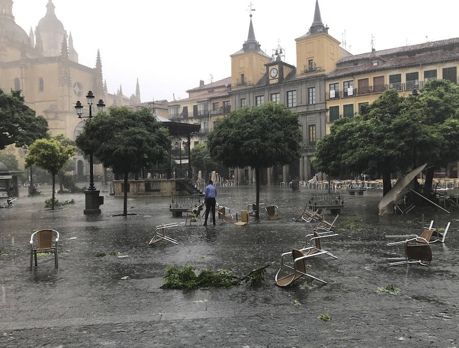 La huella de la tormenta en Segovia