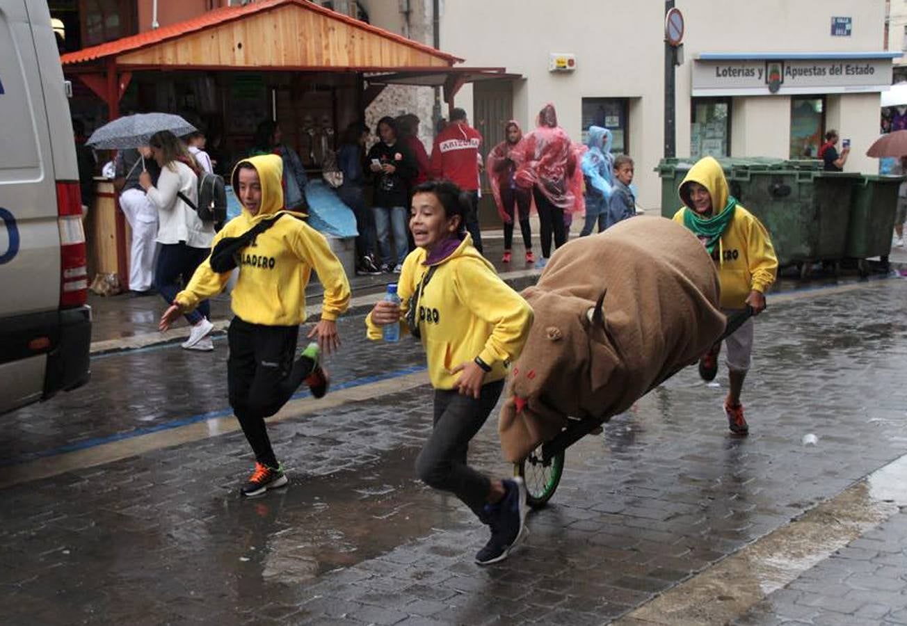 Encierros del Chupete, de Promoción y juegos de toros acercan a los más pequeños a iniciarse en el mundo de la tauromaquia