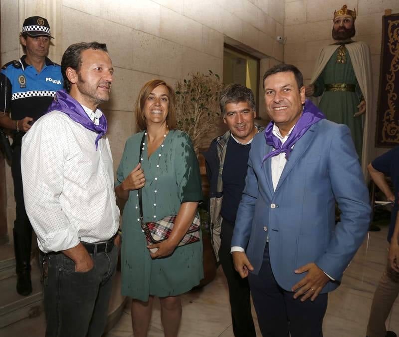 La lluvia obliga a posponer el pregón para mañana 