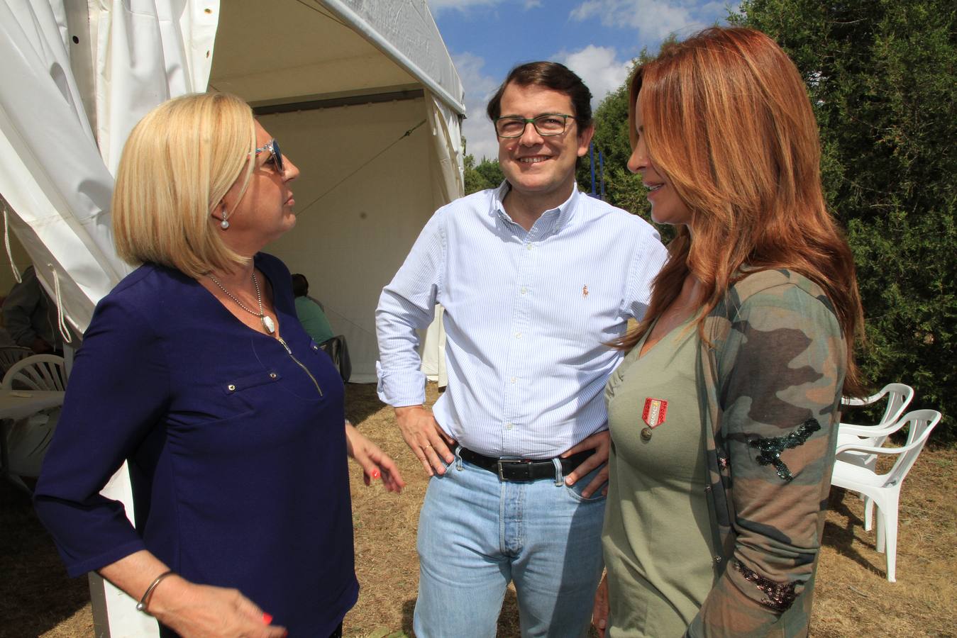 Los principales representates populares de la provincia no faltaron a su cita en el área recreativa de El Pardal donde un año más, y ya van veintiséis, pudieron tratar de cerca con sus simpatizantes y militantes