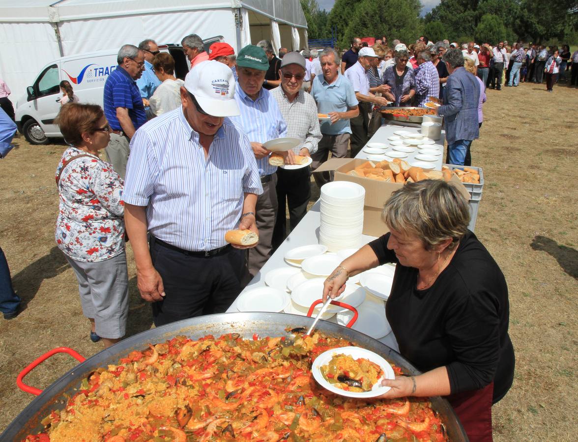 Los principales representates populares de la provincia no faltaron a su cita en el área recreativa de El Pardal donde un año más, y ya van veintiséis, pudieron tratar de cerca con sus simpatizantes y militantes