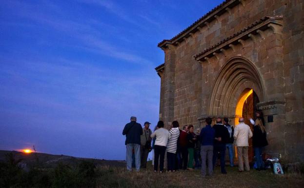 Visita guiada a una de las iglesias románicas.