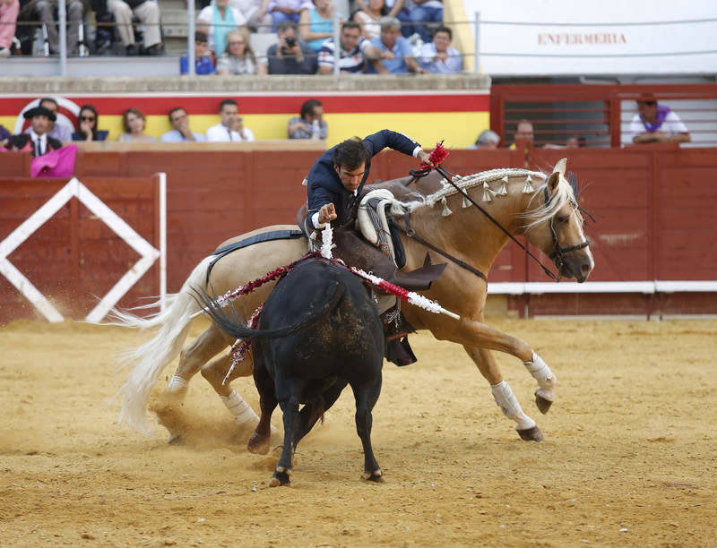 Corrida de rejones en Palencia