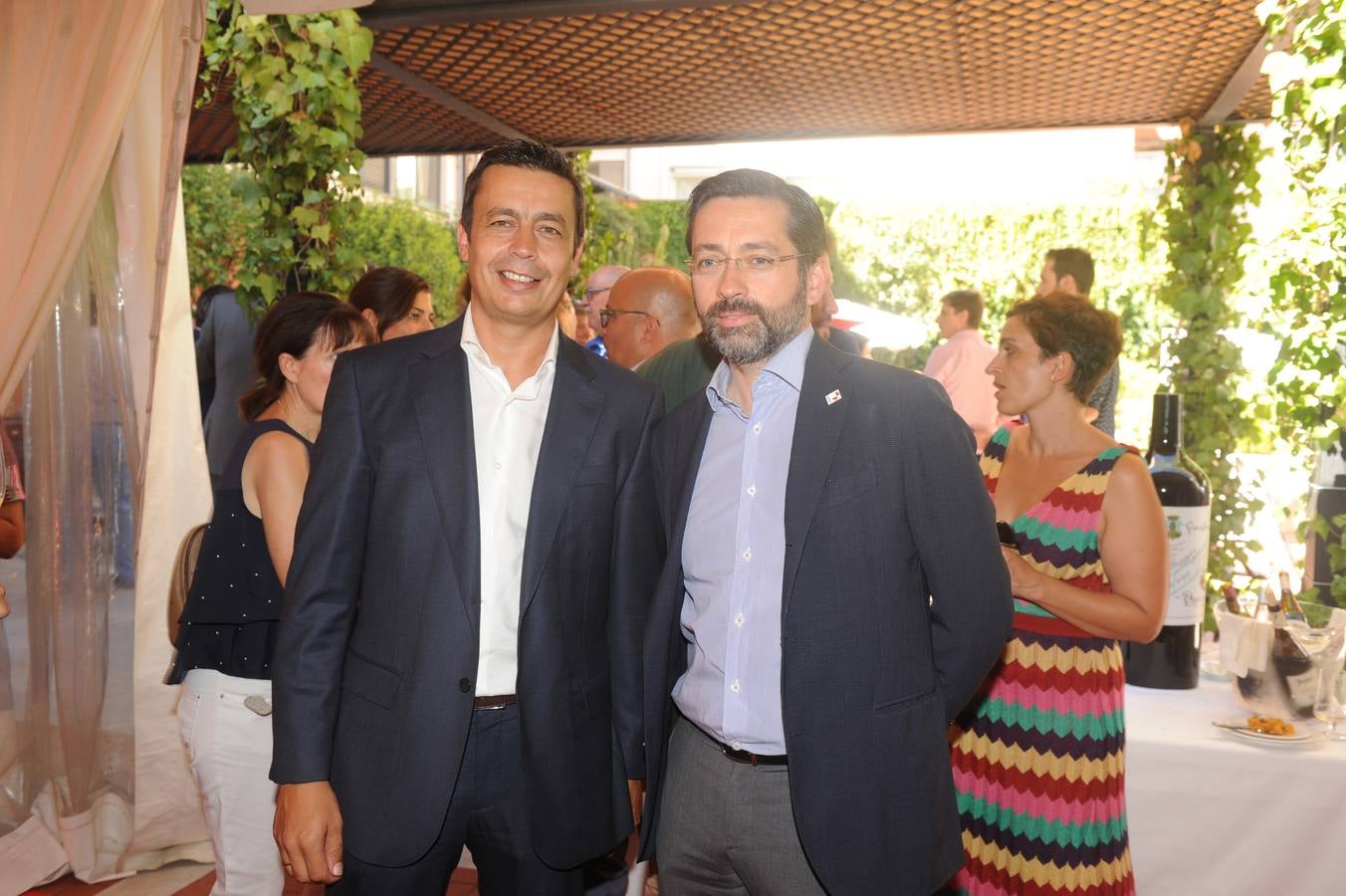 Eduardo Gordaliza y Eduardo Álvarez, director de Informativos y director general de Radio Televisión Castilla y León.