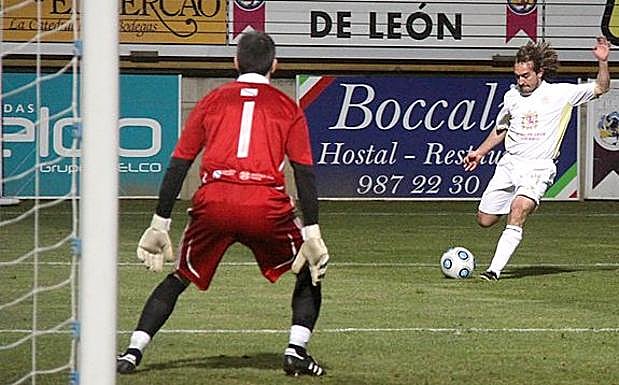 Chema, en un partido con la Cultural.