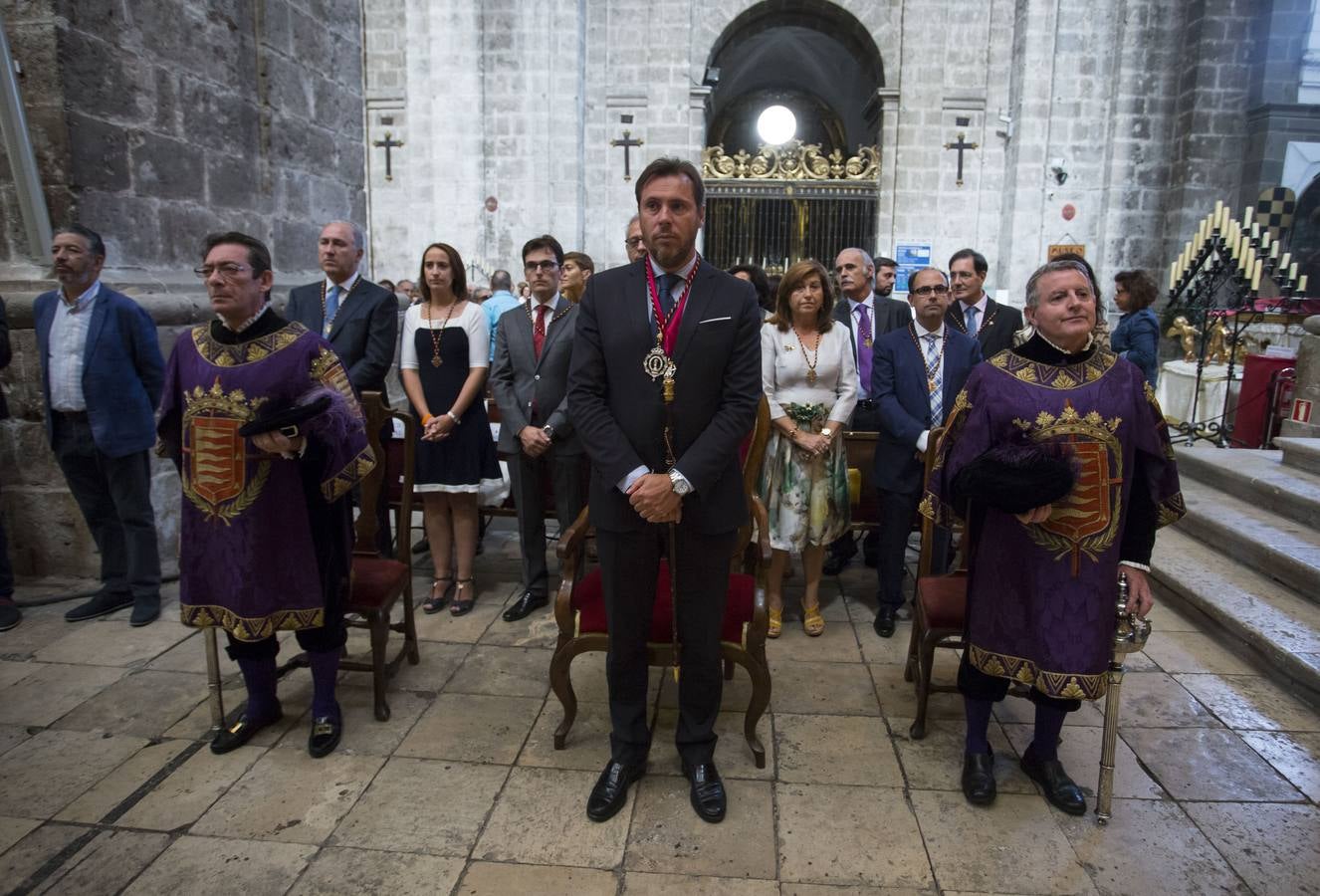 El obispo auxiliar, Luis Argüello, ofició la eucaristía en honor de la patrona