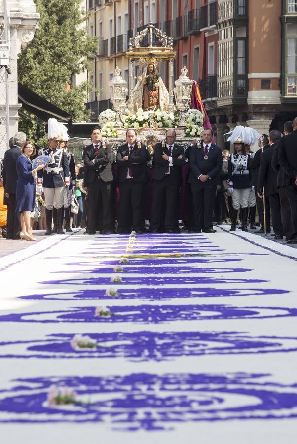 El obispo auxiliar, Luis Argüello, ofició la eucaristía en honor de la patrona