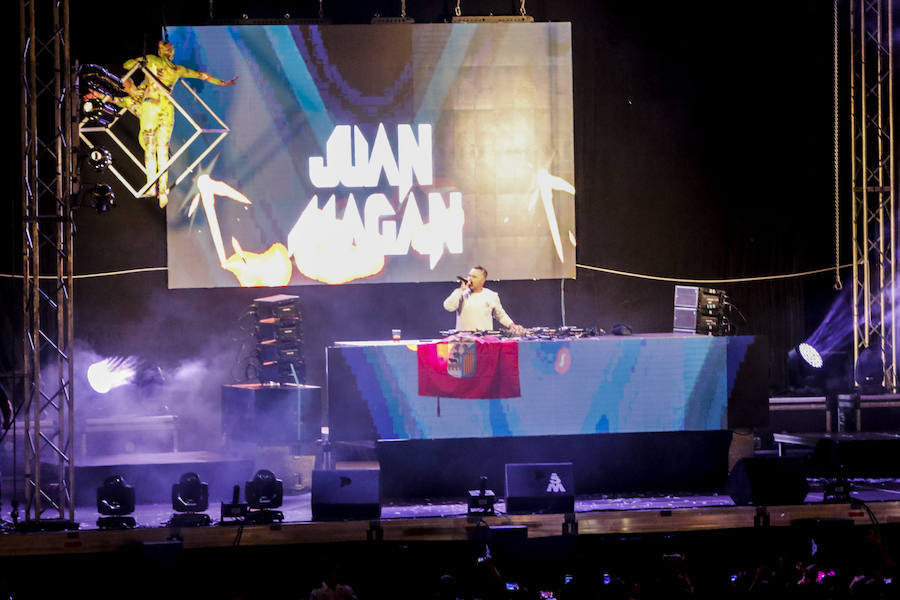 Juan Magán llena la Plaza Mayor de Salamanca