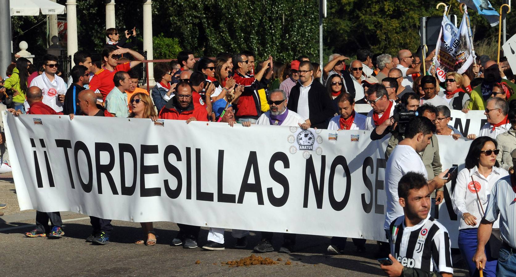 Un vecino de Málaga ha resultado herido grave tras sufrir una cornada en un muslo