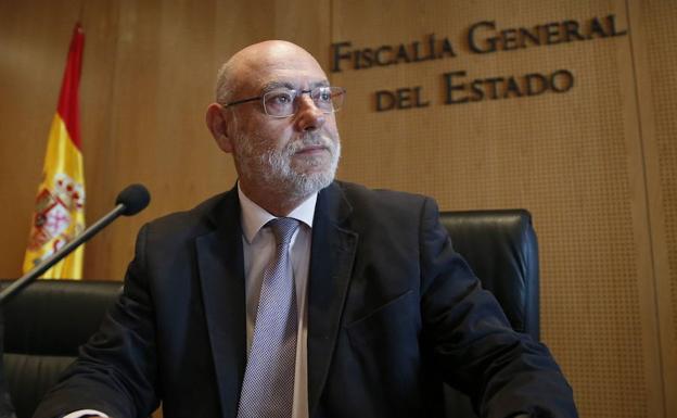 El fiscal general ordena citar a los alcaldes aforados del referéndum