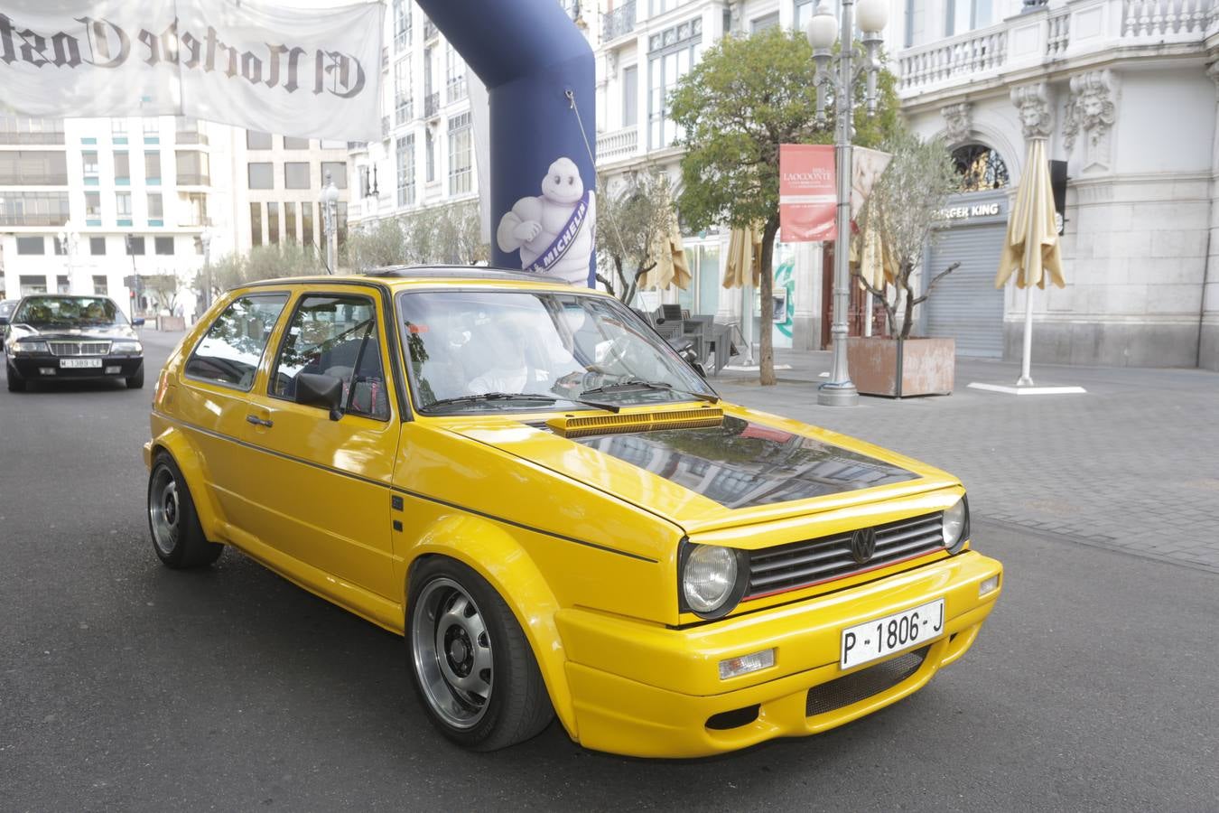 Más de 300 modelos de coches clásicos
