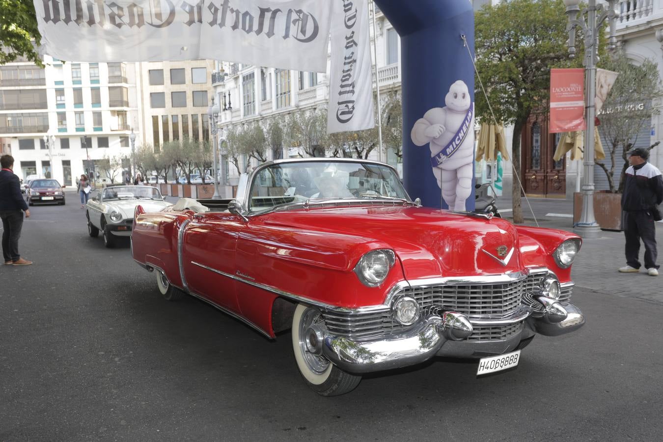 Más de 300 modelos de coches clásicos