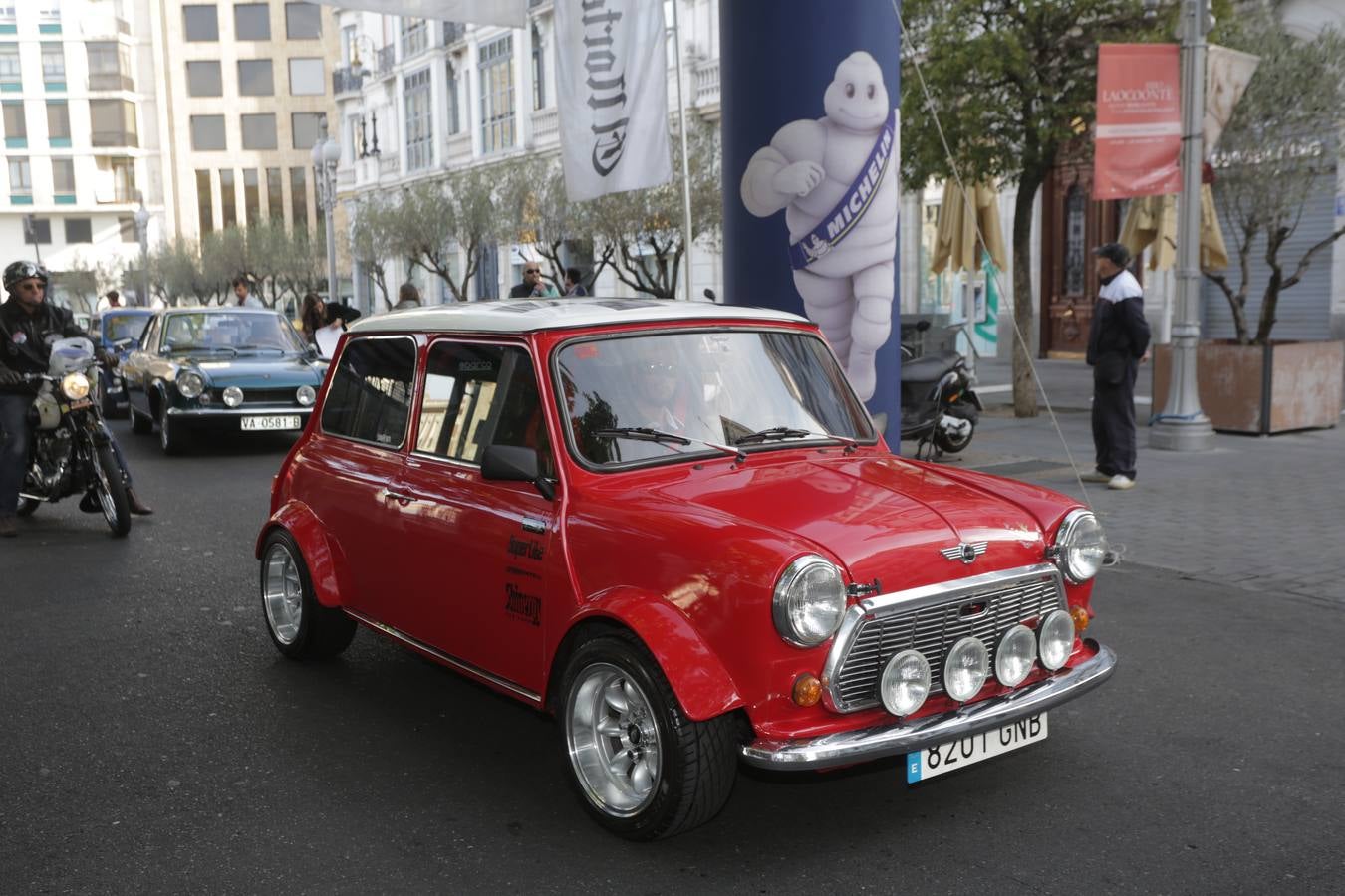 Más de 300 modelos de coches clásicos
