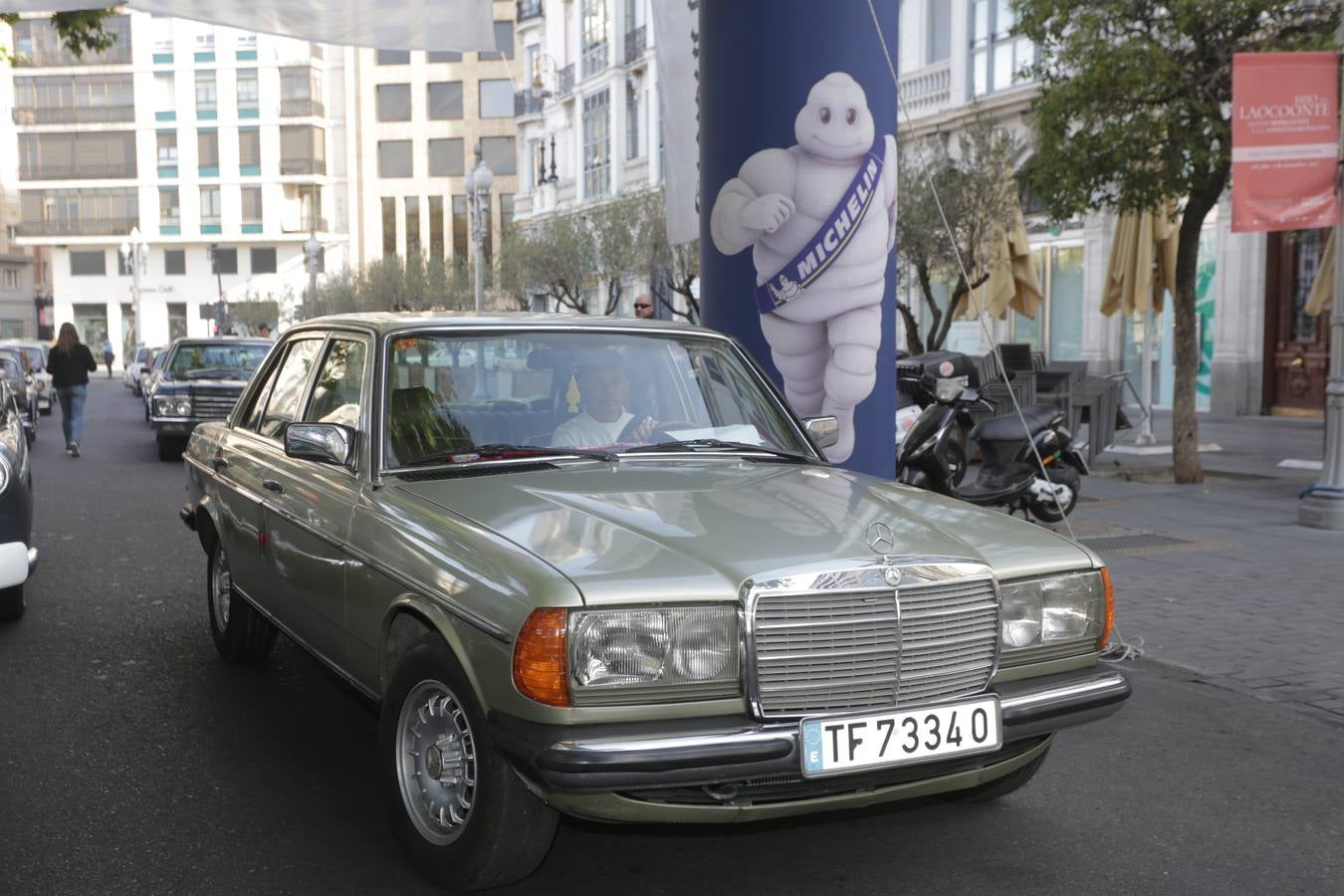 Más de 300 modelos de coches clásicos
