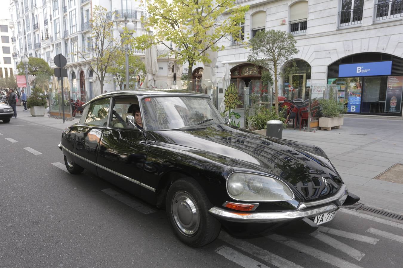 Más de 300 modelos de coches clásicos