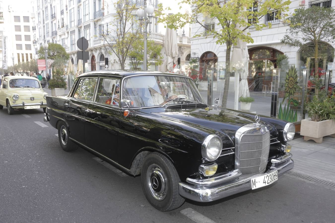 Más de 300 modelos de coches clásicos