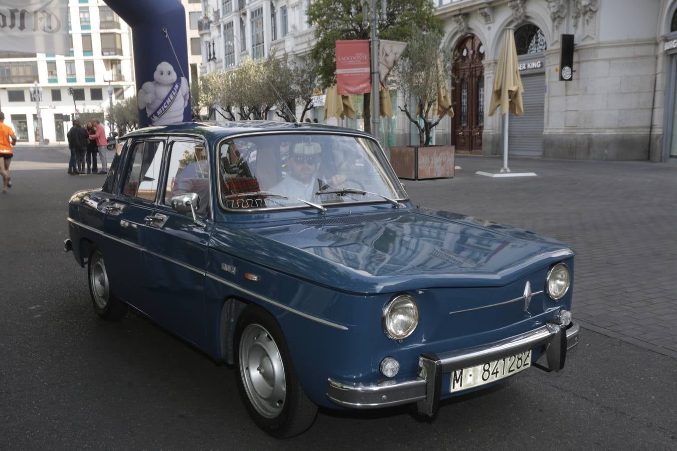 Más de 300 modelos de coches clásicos
