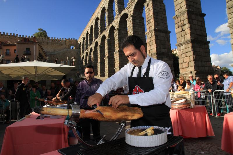 V Feria del Jamón de Castilla y León en Segovia