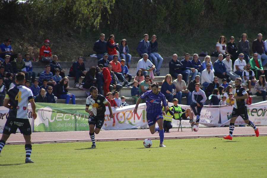 El equipo de Astu sufre más de la cuenta ante el conjunto palentino por su falta de puntería