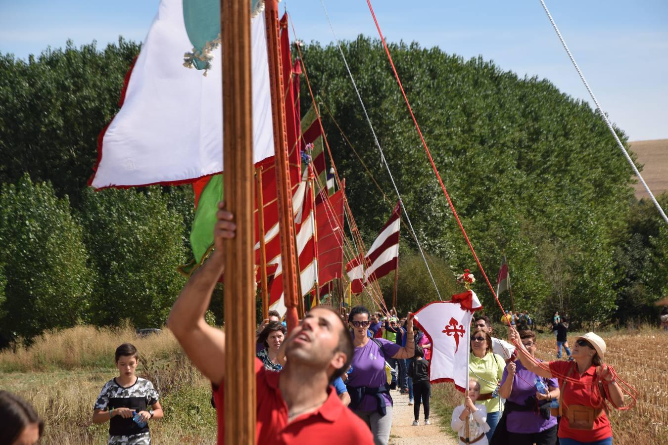 Encuentro de estandartes en Poza de la Vega