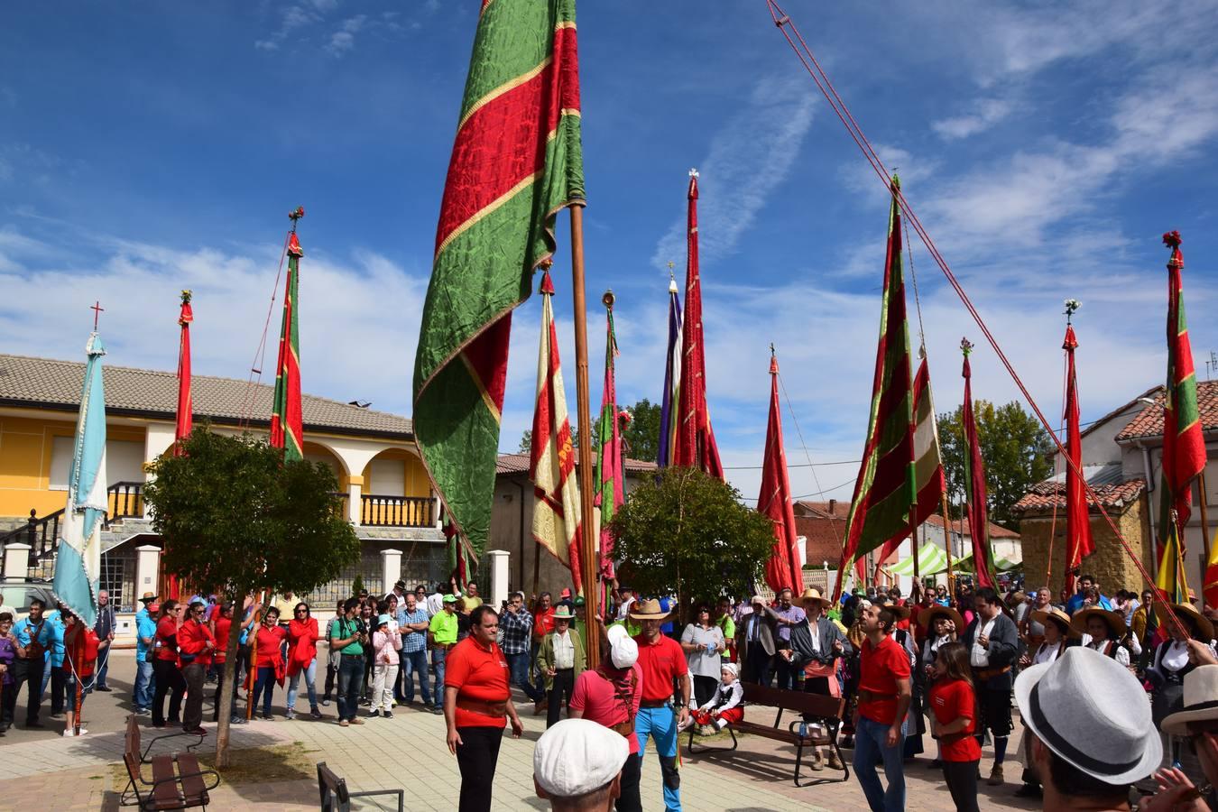 Encuentro de estandartes en Poza de la Vega