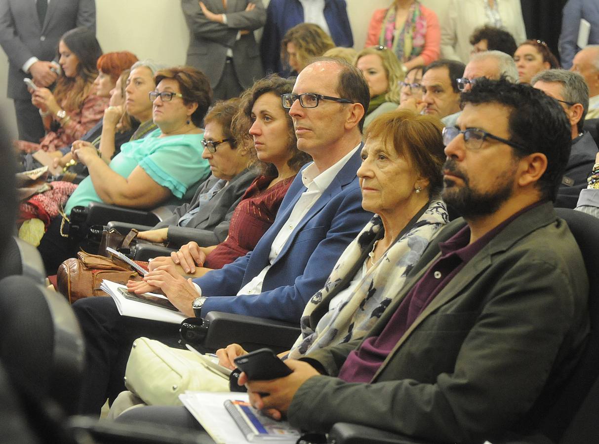 El Norte de Castilla y la Concejalía de Servicios Sociales del Ayuntamiento de Valladolid ponen en marcha el 'Foro de Servicios Sociales: Nuevas Políticas', con el objetivo de analizar la situación actual de esta atención social y a las personas, evaluar las estrategias más eficaces y novedosas en esta materia y difundir las acciones puestas en marcha 