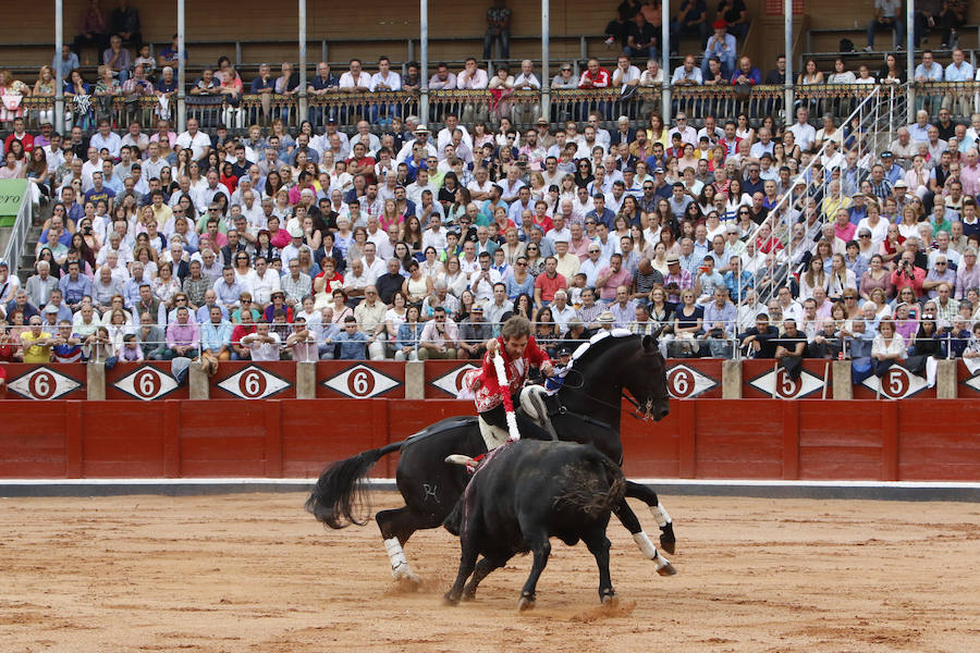 Pablo Hermoso, Sergio Galán y Lea Vicens vuelven a abrir la pueta grande