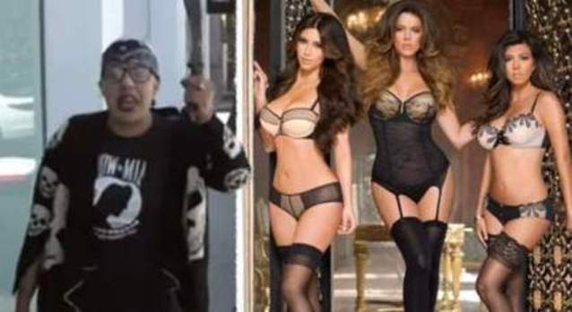 A la izquierda, la mujer armada con un machete; a la derecha, las Kardashian. 