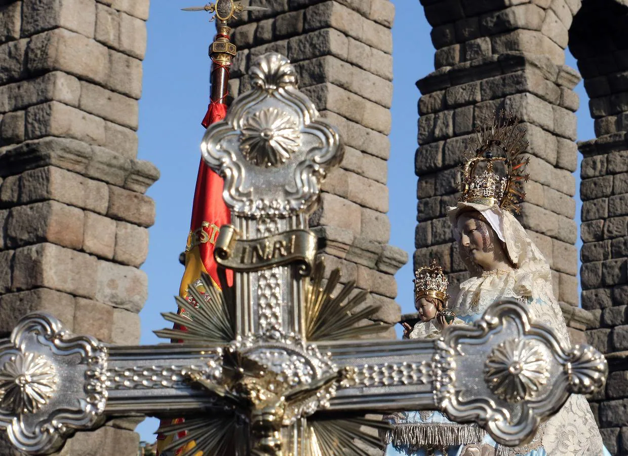 Bajada de la virgen de la Fuencisla a su santuario