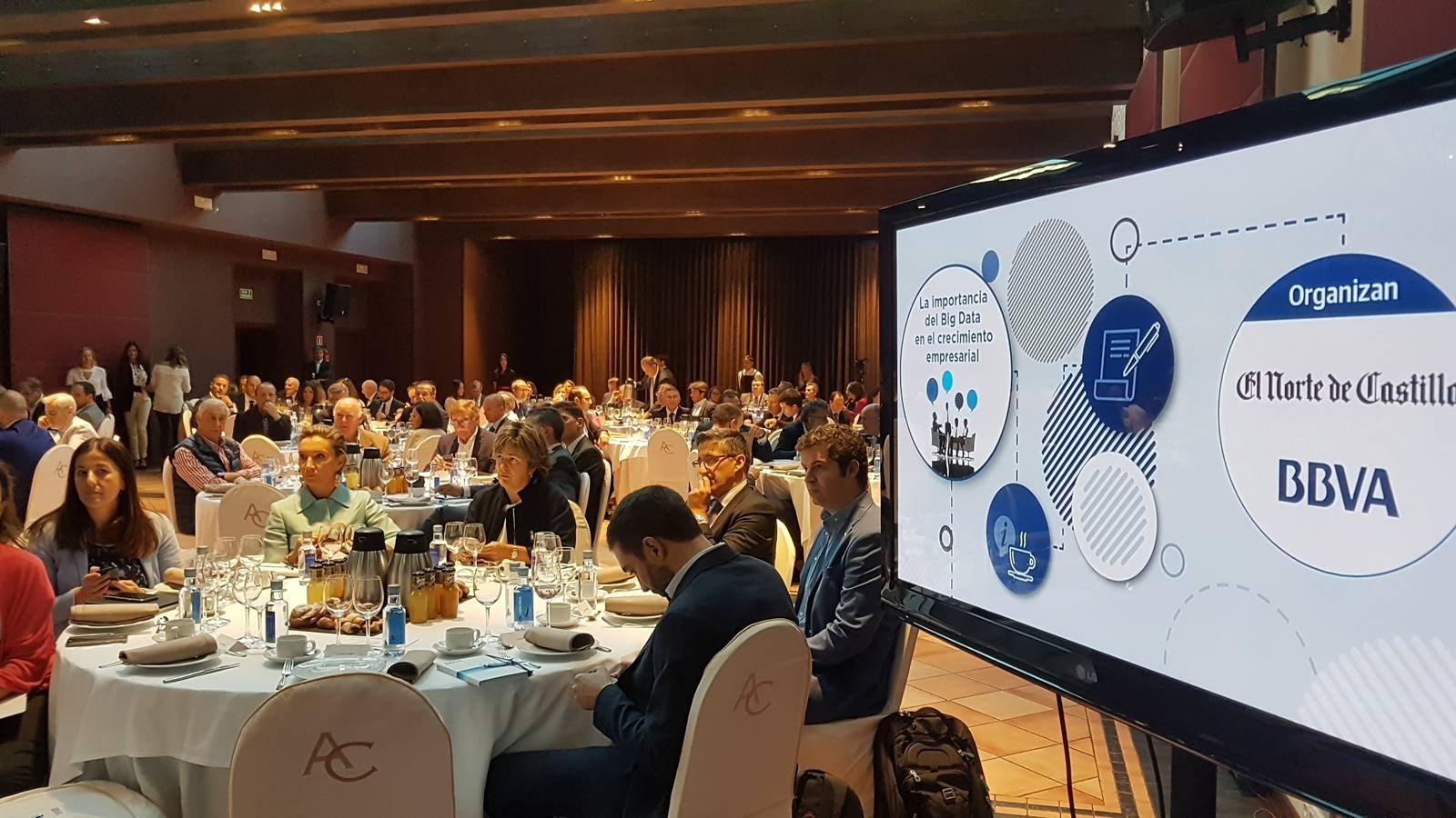 El Norte de Castilla y BBVA organizan este desayuno informativo en el hotel AC Palacio de Santa Ana de Valladolid.