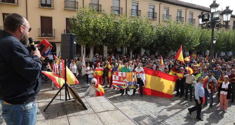 Concentración en Palencia contra el referéndum de Cataluña