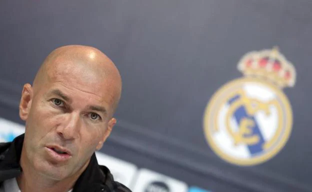 Zinedine Zidane, en rueda de prensa. 