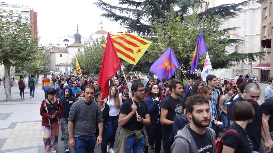 Manifestación en Valladolid por el derecho a decidir en Cataluña