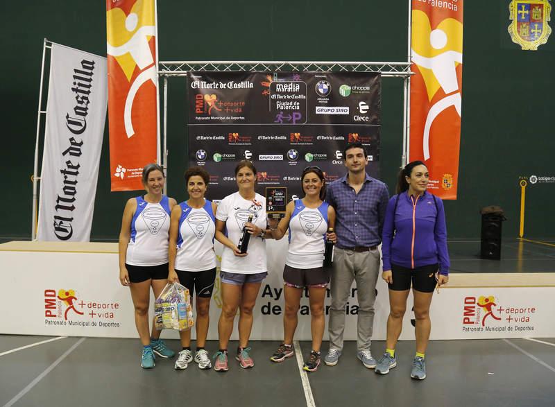 Podios de la Media Maratón de El Norte y la carrera de 5 kilómetros en Palencia