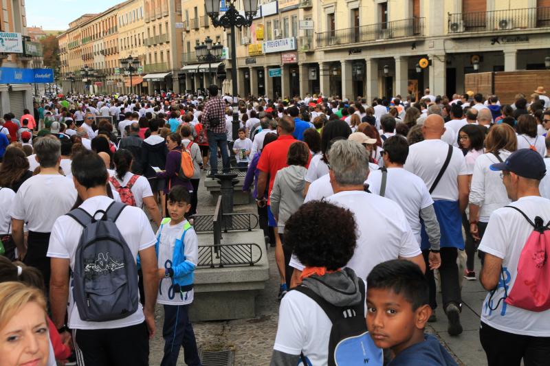 Más de 2.700 caminantes se suman a la Marcha Popular de Apadefim en Segovia